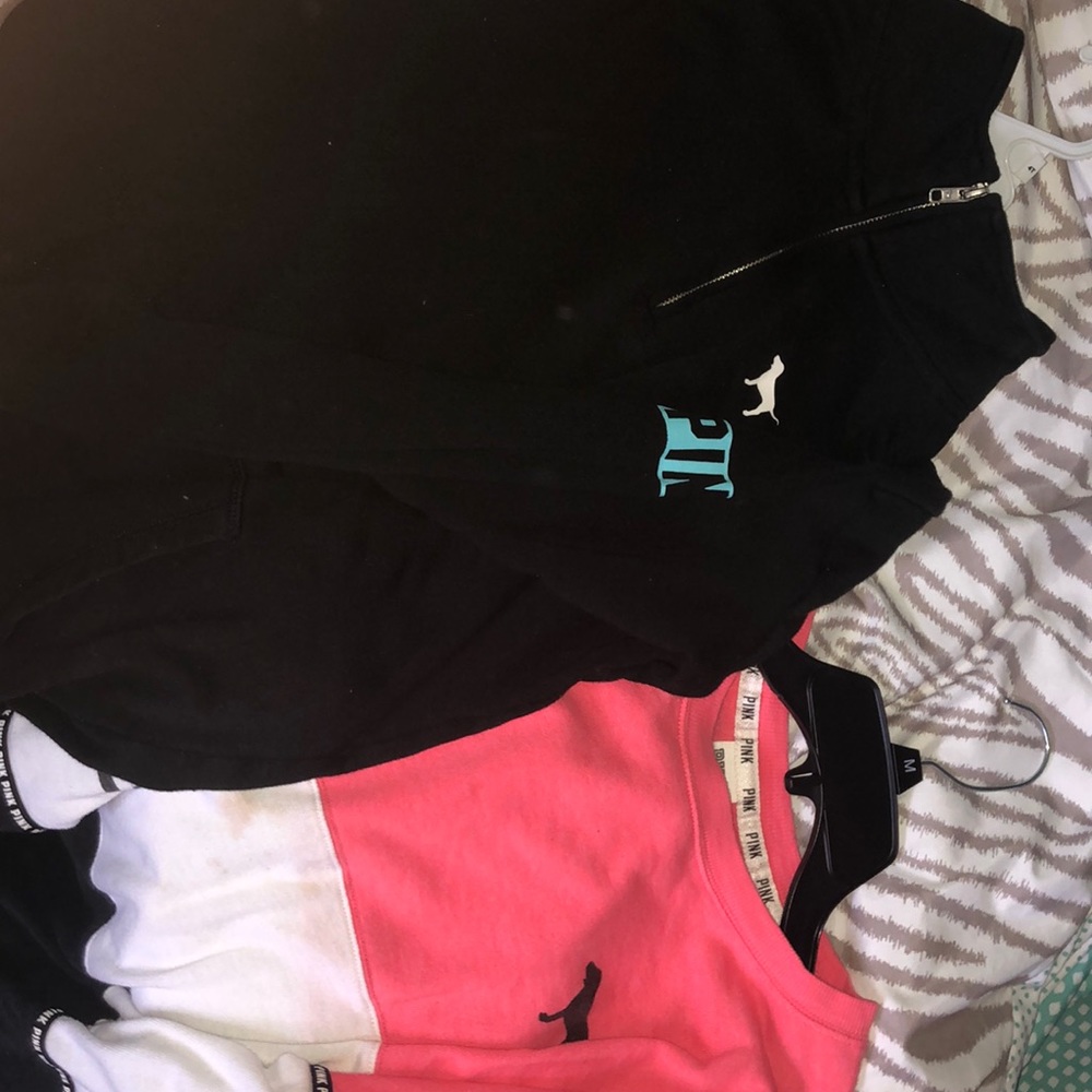 2 vs pink sweatshirts